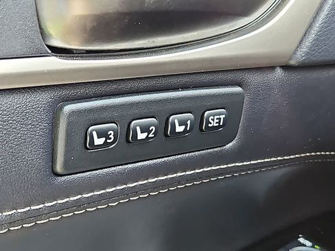 Used 2016 Lexus GS 350 w/ Luxury Package RWD image 24