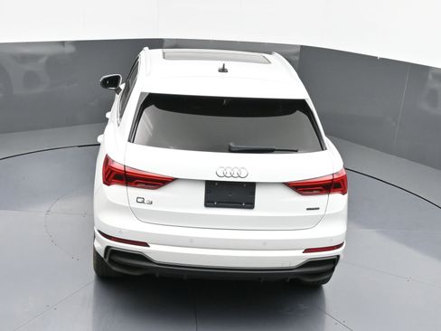 Used 2023 Audi Q3 2.0T Premium w/ Convenience Package image 35