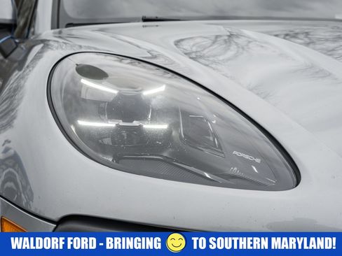 Used 2021 Porsche Macan GTS w/ Sport Chrono Package image 14