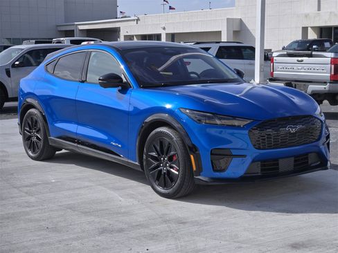 Used 2025 Ford Mustang Mach-E Premium w/ Sport Appearance Package image 3