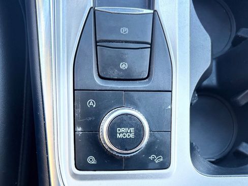 Certified 2021 Ford Explorer XLT w/ Equipment Group 202A image 62