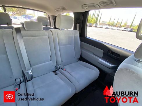 Certified 2021 Toyota Sequoia SR5 AWD/4WD image 28