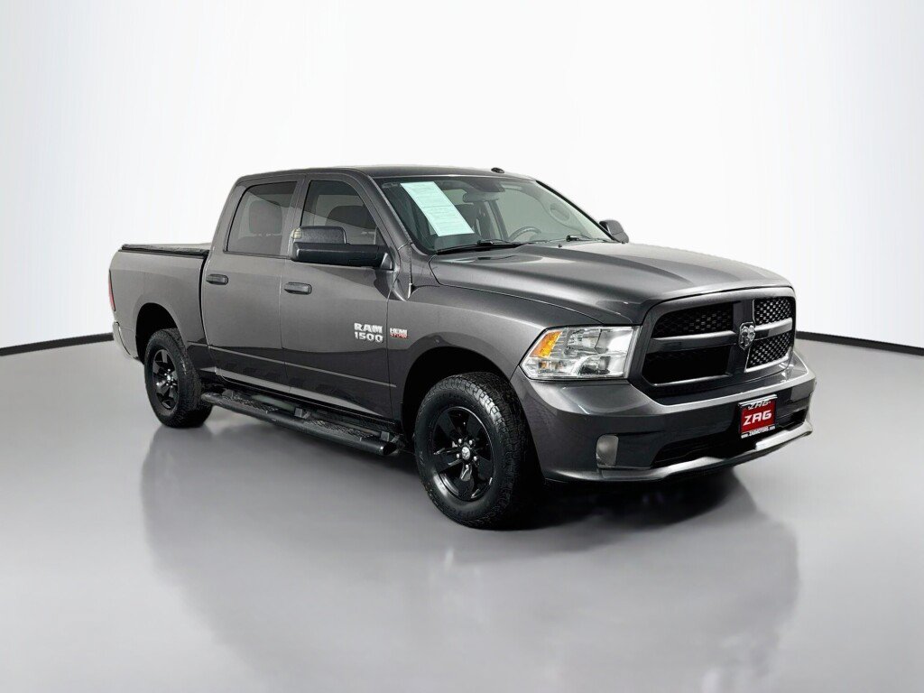 Used 2017 RAM 1500 Express AWD/4WD image 7