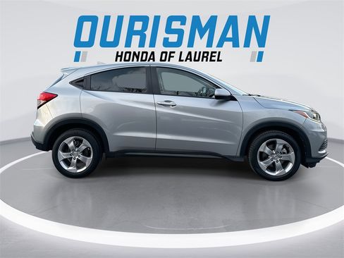 Used 2020 Honda HR-V LX image 9