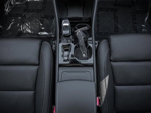 New 2026 Volvo XC40 B5 Plus w/ Protection Package Premier image 28