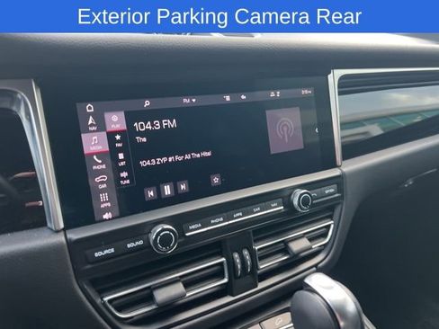 Used 2021 Porsche Macan S image 9