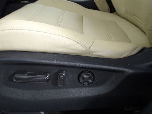 Used 2019 Honda CR-V EX-L image 21