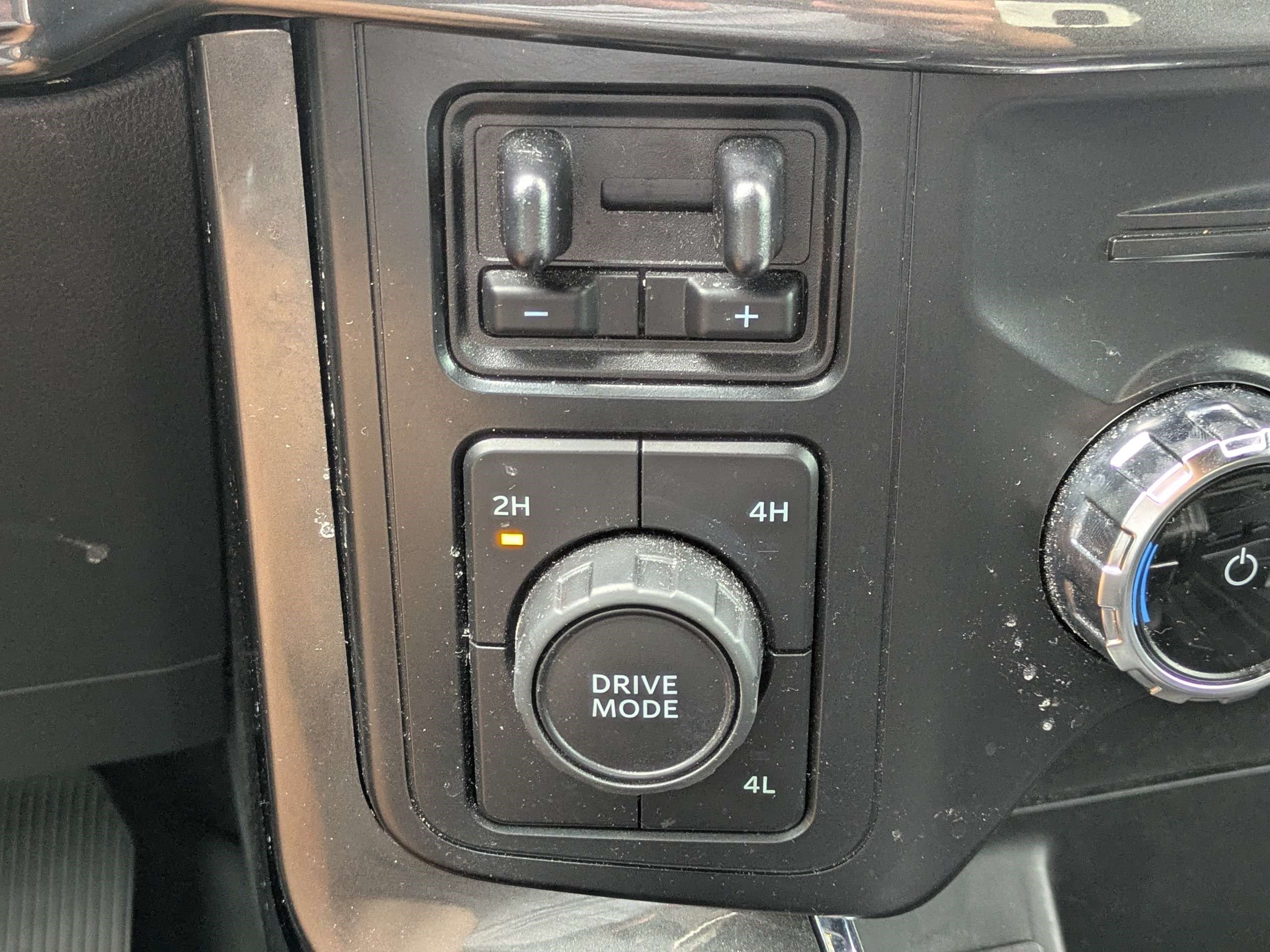 Used 2022 Ford F150 XLT w/ Equipment Group 302A High AWD/4WD image 28