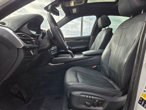 Used 2019 BMW X6 xDrive35i w/ Premium Package image 3