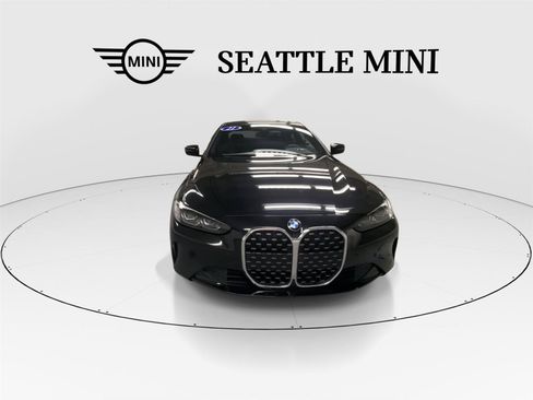 Used 2021 BMW 430i Coupe w/ Convenience Package RWD image 3