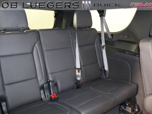 Used 2026 GMC Yukon XL Denali w/ Denali Reserve Package AWD/4WD image 17