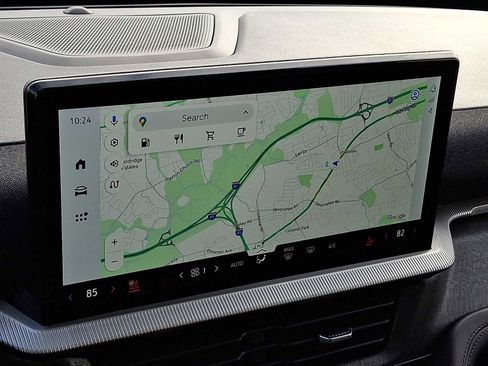 Certified 2025 Ford Explorer Platinum w/ LUX Leather Package image 17