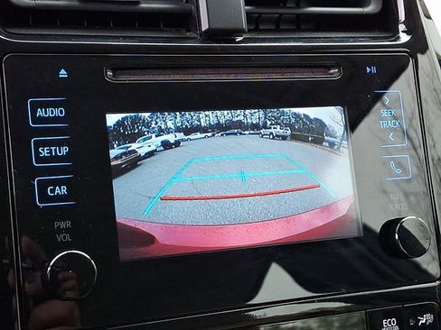 Used 2017 Toyota Prius Two image 21