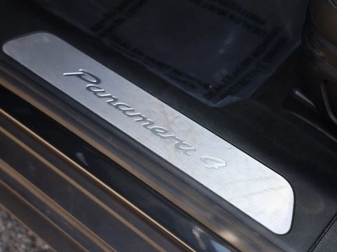 Used 2019 Porsche Panamera 4 w/ Premium Package AWD/4WD image 26