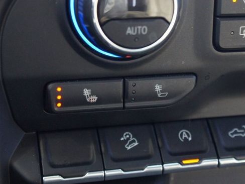 Used 2019 Chevrolet Silverado 1500 RST w/ All-Star Edition image 7