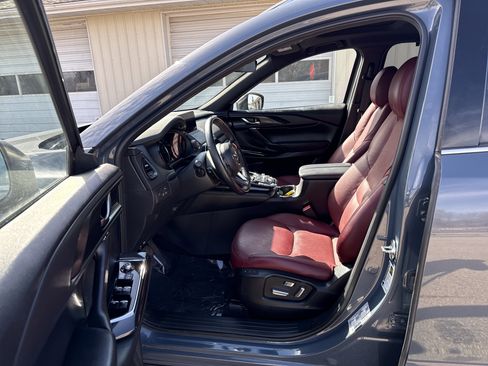 Used 2023 MAZDA CX-9 Carbon Edition image 16