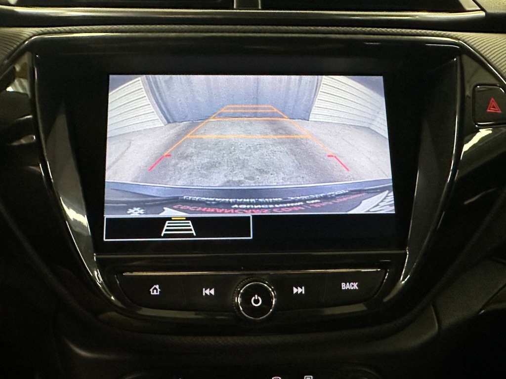 Used 2021 Chevrolet TrailBlazer LT w/ Convenience Package FWD image 13