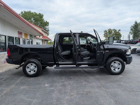 Used 2017 RAM 2500 Tradesman w/ Popular Equipment Group image 11