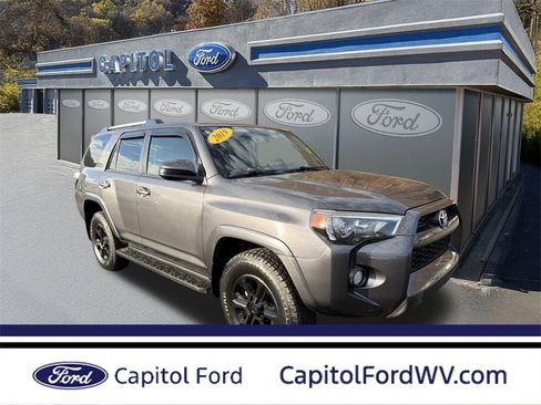 Used 2019 Toyota 4Runner SR5 image 1