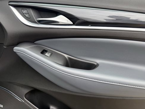 Used 2022 Buick Enclave Premium image 45