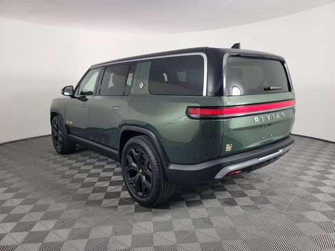 Used 2022 Rivian R1S Launch Edition AWD/4WD image 3