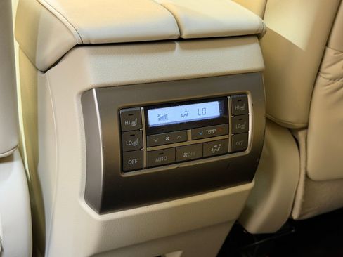 Used 2021 Lexus GX 460 Premium AWD/4WD image 39