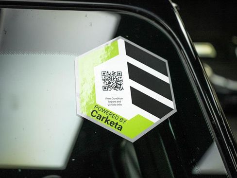 Used 2025 Jeep Wrangler Unlimited Sahara image 22