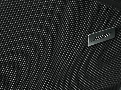 Certified 2025 Porsche Cayenne image 7