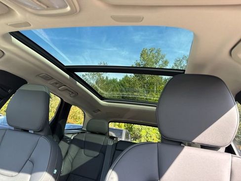 New 2026 Volvo XC60 B5 Plus w/ Protection Package Premier image 13