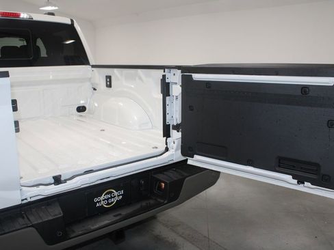 New 2025 Ford F150 King Ranch w/ FX4 Off-Road Package image 18