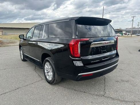Used 2023 GMC Yukon XL SLT w/ Max Trailering Package image 4