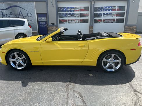 Used 2015 Chevrolet Camaro SS w/ RS Package RWD image 8