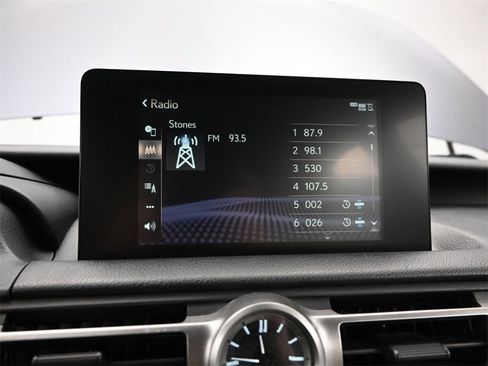 Used 2021 Lexus IS 350 F Sport image 22