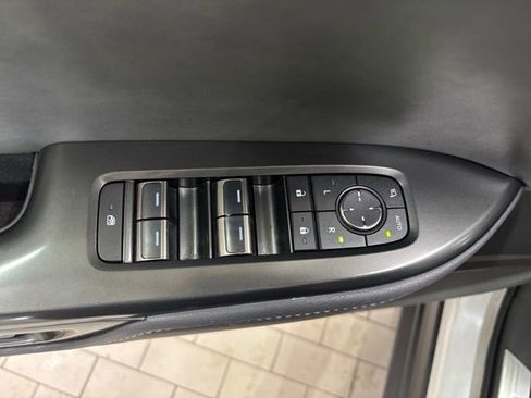 Used 2024 Lexus RZ 450e Premium w/ Technology Package image 9