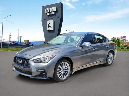 Used 2021 INFINITI Q50 Luxe w/ Seat & Sound Package RWD image 1