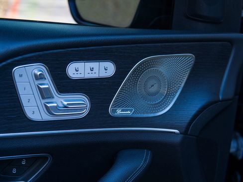 Used 2023 Mercedes-Benz GLE 350 w/ 3rd Row Seat Package image 23