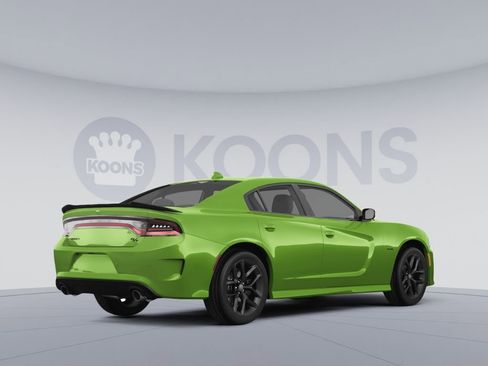 Used 2023 Dodge Charger R/T w/ Navigation & Travel Group RWD image 4