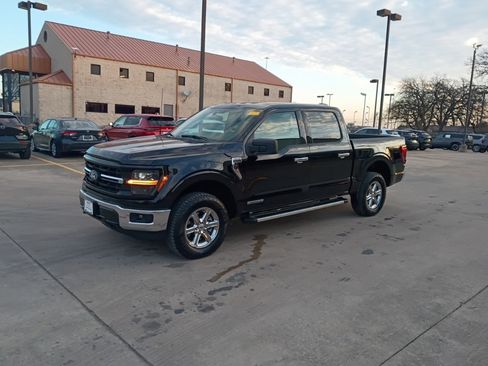 Used 2025 Ford F150 XLT w/ Equipment Group 301A Standard image 1