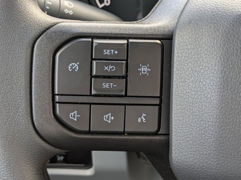 New 2025 Ford F350 XL w/ XL Chrome Package image 25