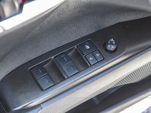 Used 2022 Toyota Camry LE FWD image 26