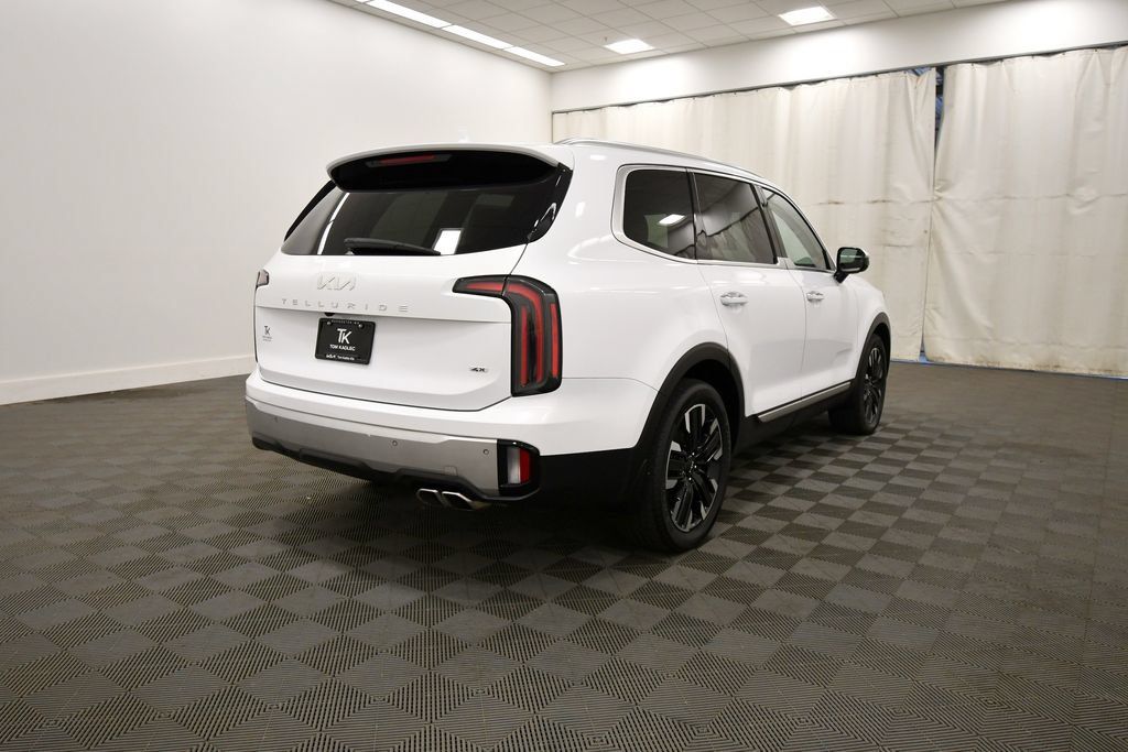 Certified 2024 Kia Telluride SX Prestige AWD/4WD image 8