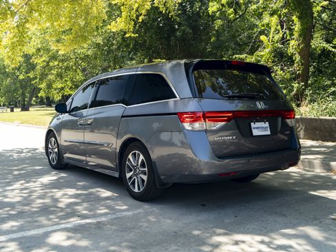Used 2014 Honda Odyssey Touring image 7