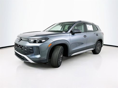 New 2026 Volkswagen Tiguan S image 2