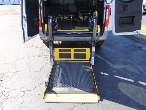 Used 2022 Mercedes-Benz Sprinter 1500 image 40