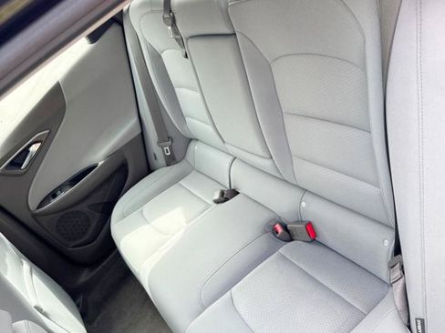 Used 2016 Chevrolet Malibu LS FWD image 13