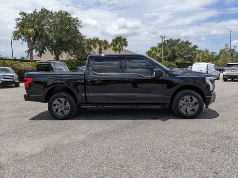 Used 2025 Ford F150 Lightning Flash AWD/4WD image 3