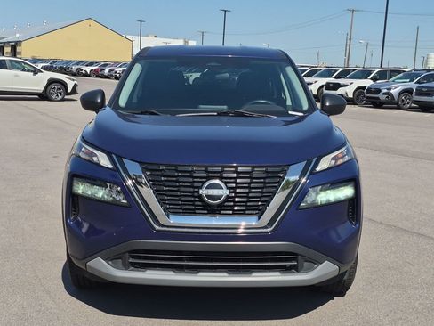 Used 2023 Nissan Rogue S AWD/4WD image 9