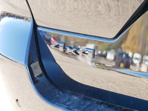 New 2025 Jeep Grand Cherokee Laredo image 13