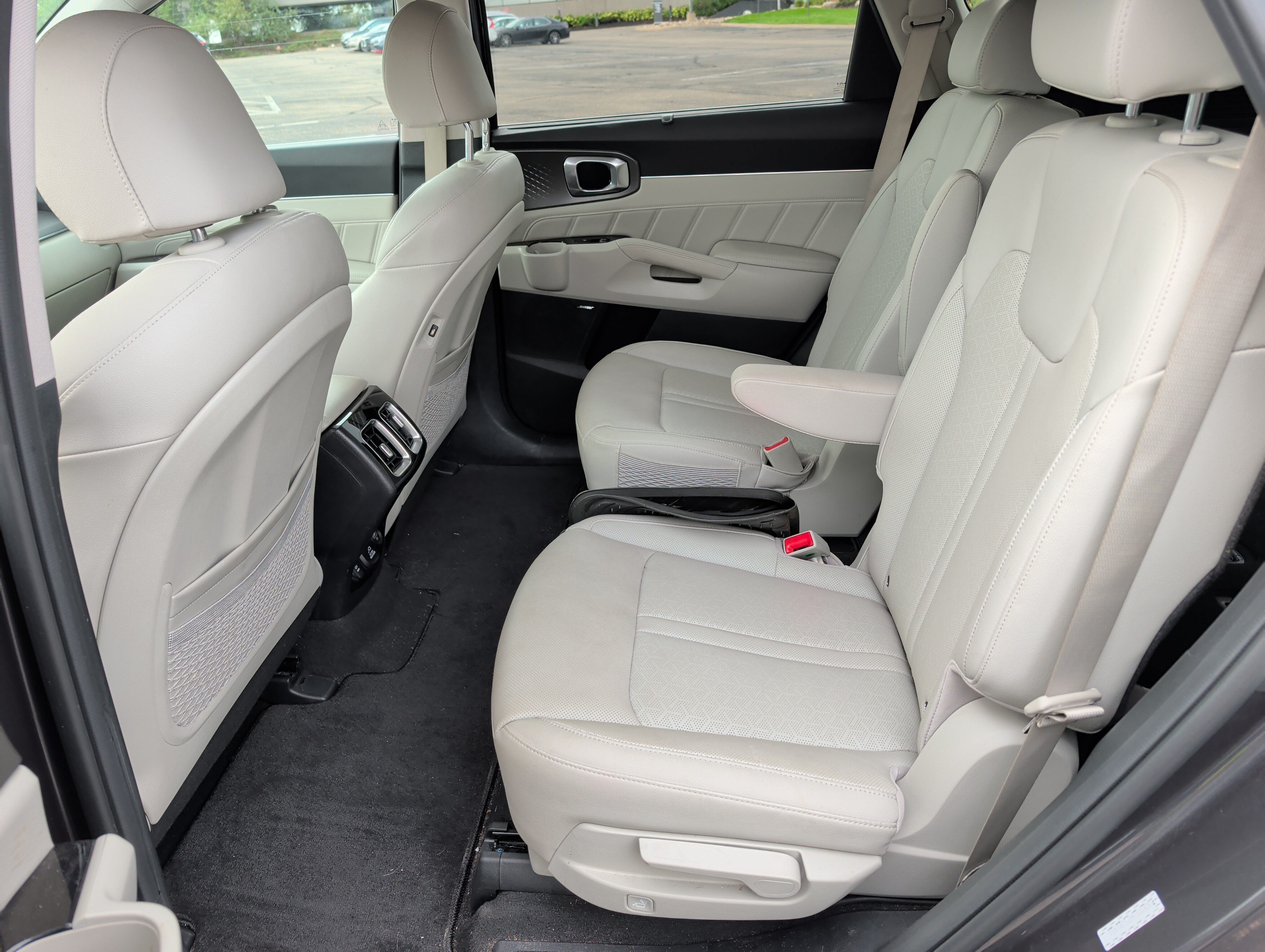 Certified 2023 Kia Sorento SX Prestige AWD/4WD image 7