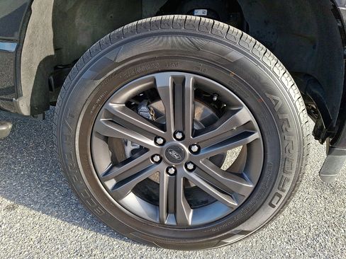 Certified 2022 Ford F150 XLT w/ Equipment Group 302A High image 8